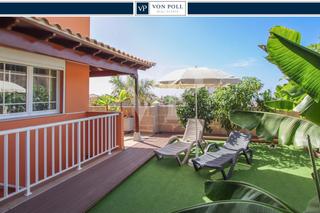 Xalet en Los Cristianos. Chalet reformado con jardn en los cristianos