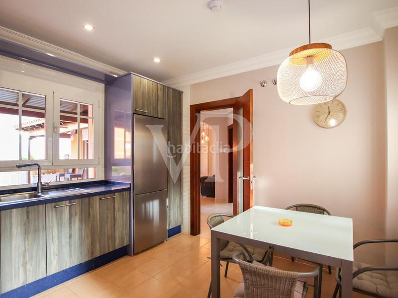 Foto 8975dc16-b8ee-496c-b350-38c55331ed4f. Casa con parcheggio in Los Cristianos Arona