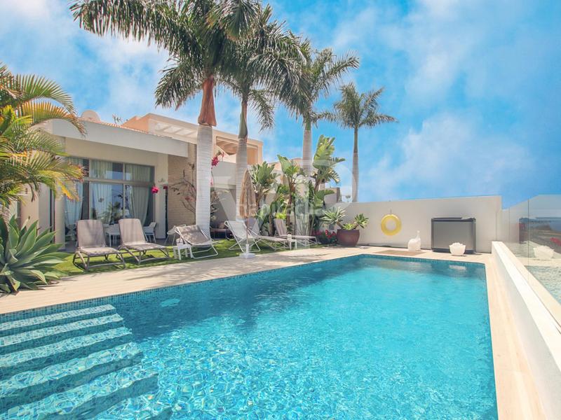 Foto 38e55e88-4561-4809-953a-d0d1215b937c. Casa con parcheggio in La Caleta Adeje