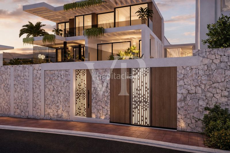 Foto ff62d2b9-315d-4f04-931f-47cb2020c207. Casa amb aparcament a Torviscas Centro y Alto Adeje