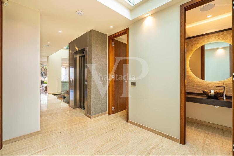 Foto 742b6491-5750-4995-8d99-f2858ee84350. Casa con parcheggio piscina in Casco Urbano Adeje