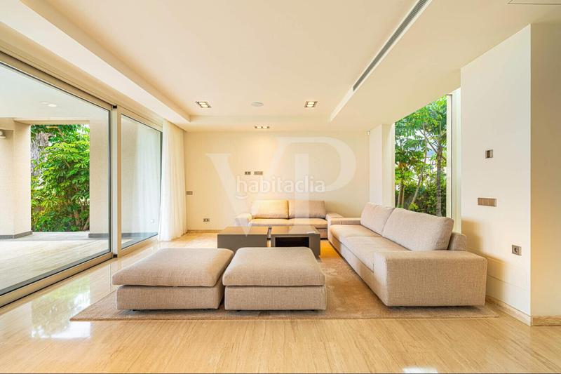 Foto 9fd23922-5e4b-4750-a11e-85642c395ee2. Casa con parcheggio piscina in Casco Urbano Adeje