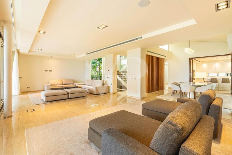 Foto dbf20d0e-3e08-4bee-ae35-eff7b9217974. Casa con parcheggio piscina in Casco Urbano Adeje