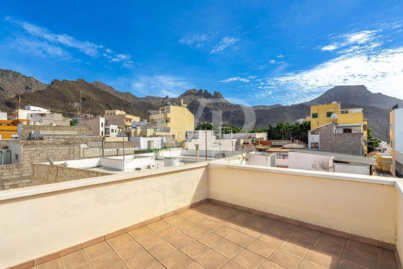 Foto 10bedb46-9f66-4f0d-bde0-dfd8962813b4. Attico con parcheggio in Casco Urbano Adeje