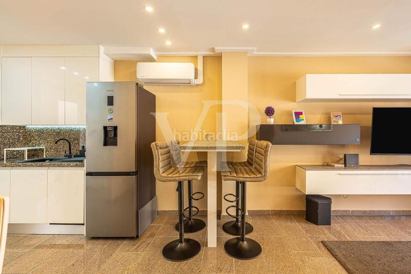 Foto 982d1071-3985-41b7-a78b-f5a98bdf29c3. Attico con parcheggio in Casco Urbano Adeje