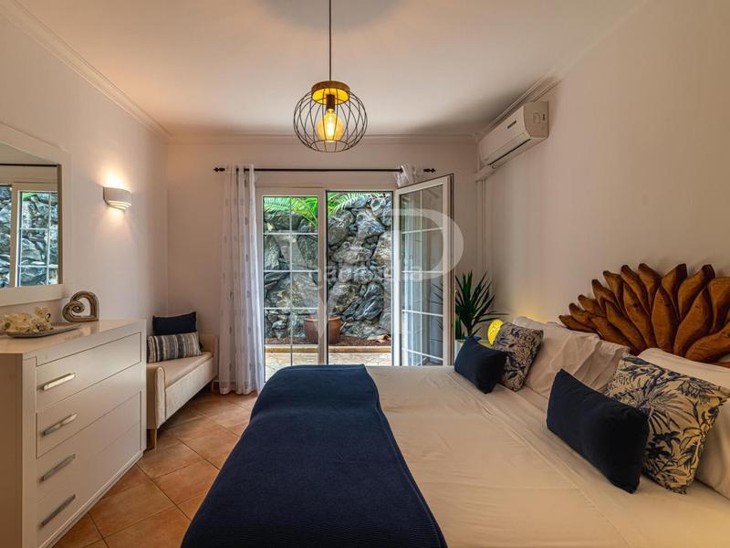 Foto 11a0feeb-2470-43d1-ab4e-c6394585f31d. Casa a Playa del Duque Adeje