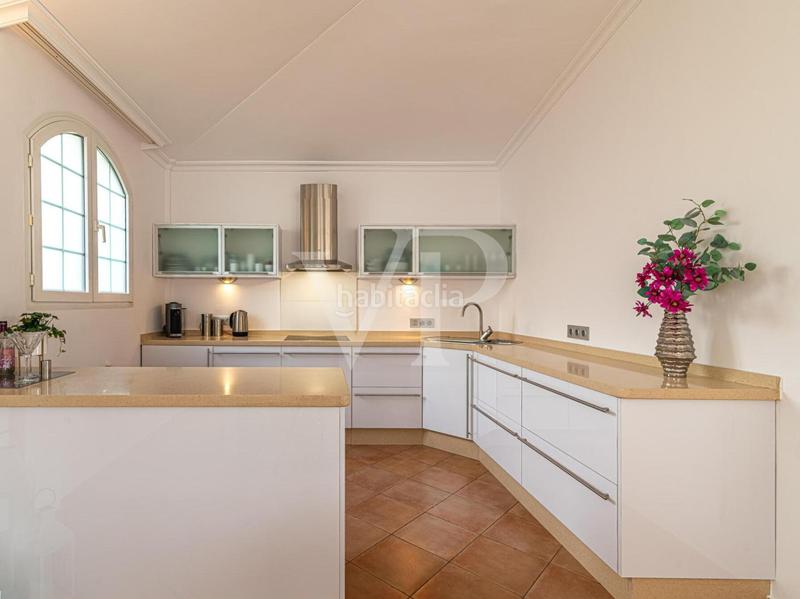 Foto 70b31f77-ca52-407c-aca0-50959e8a13de. Casa a Playa del Duque Adeje