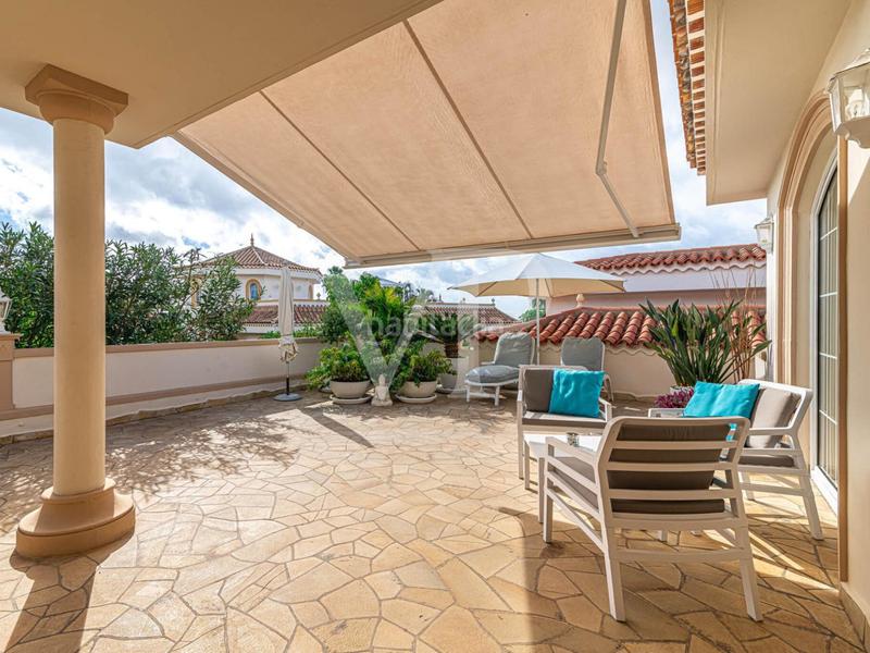 Foto 80abf7fa-ef33-46ff-9739-fd19863c805b. Casa a Playa del Duque Adeje