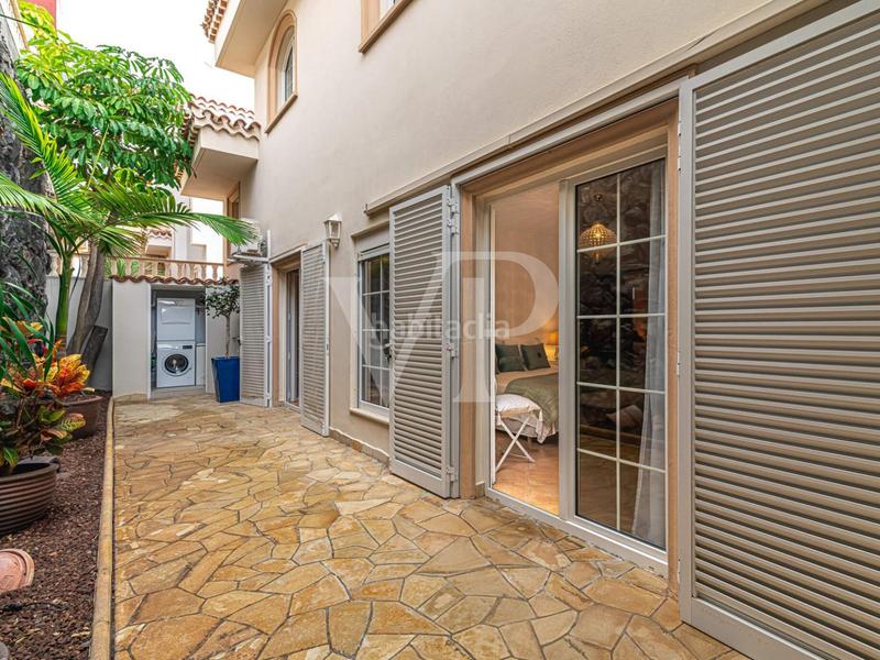 Foto 86c763c9-6665-4cd3-a712-f23eeb946e47. Casa a Playa del Duque Adeje