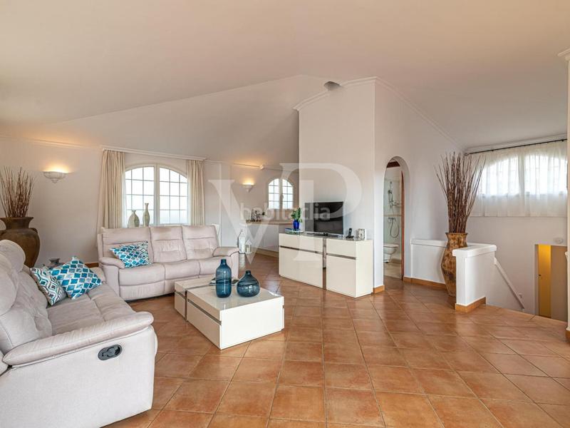 Foto 9d25e7f3-035e-4fa8-a870-8cb299b47332. Casa a Playa del Duque Adeje