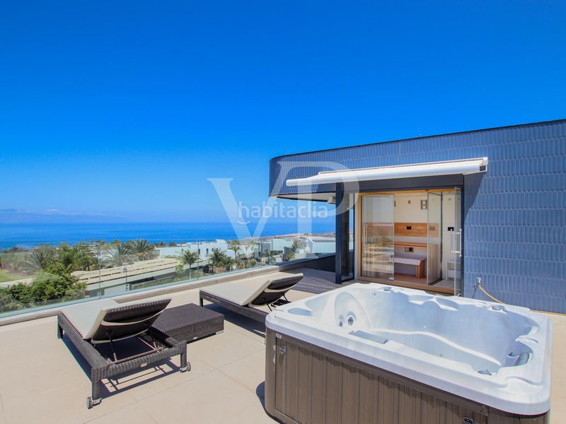 Foto 4af44a25-a6ef-49b3-8e0f-7f2130765789. Casa amb aparcament piscina a Guía de Isora interior Guía de Isora
