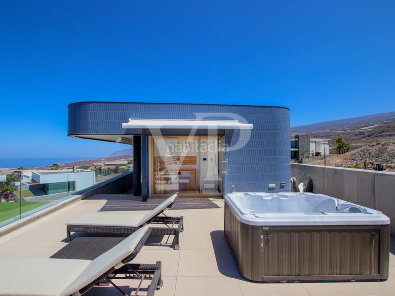 Foto abd921b7-5cd7-4739-9af0-f316f7380a85. Casa amb aparcament piscina a Guía de Isora interior Guía de Isora
