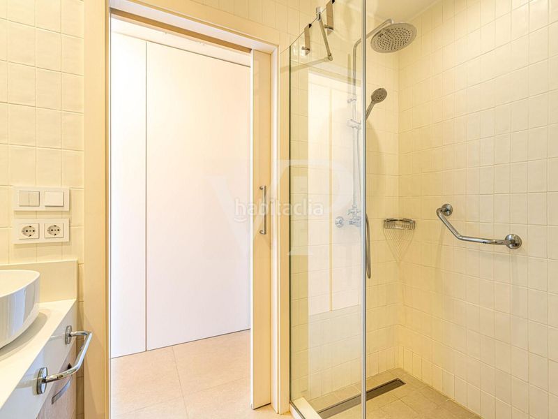 Foto f48cef86-5f83-4105-8566-a14a9889fa16. Casa amb aparcament piscina a Guía de Isora interior Guía de Isora