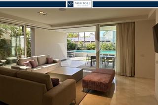 Casa en Playa de las Amricas. Arquitectura de autor y lujo carca del mar en playa de las amri