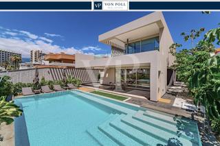 Maison à Playa de las Américas. Arquitectura de autor y lujo carca del mar en playa de las améri