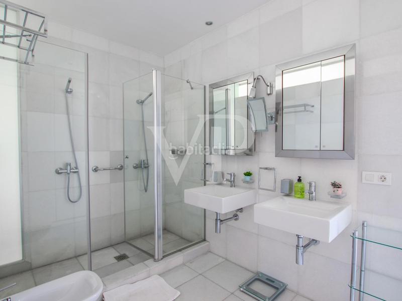 Foto e5f13742-607d-4d74-8b7d-574827dda639. Casa con parcheggio in La Caleta Adeje