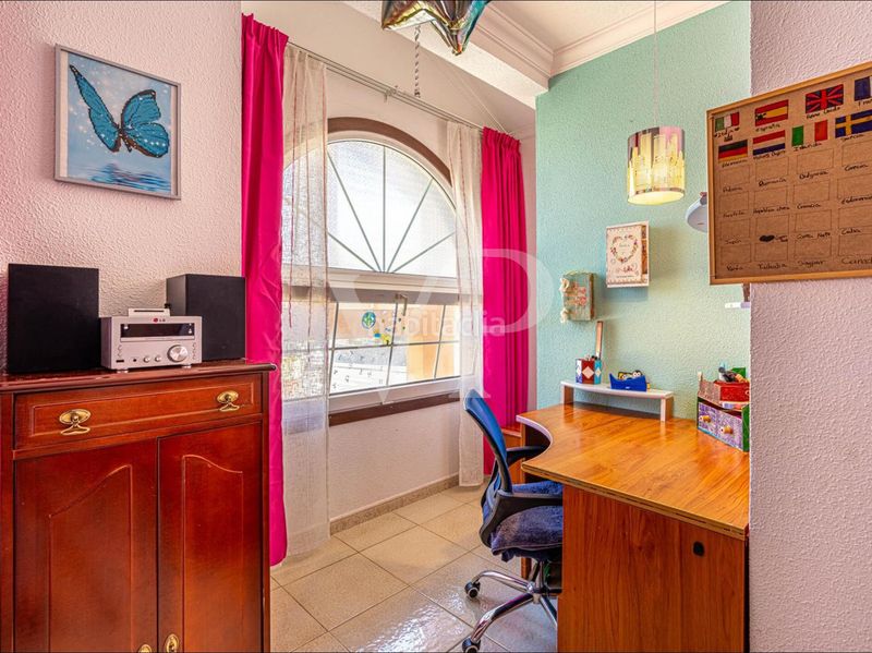 Foto b858e7cf-c07b-4c02-92a5-cbe953d63a13. Casa amb aparcament a Fañabé - Ifonche y Benítez Adeje