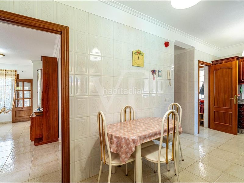 Foto e0af407e-117e-436d-aacf-02dbcb63bfa3. Casa amb aparcament a Fañabé - Ifonche y Benítez Adeje