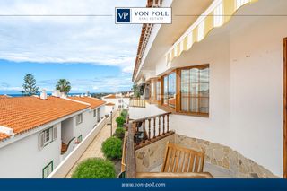 Dachwohnung in Torviscas Centro y Alto. Elegante ático reformado con vistas al mar en una tranquila zona