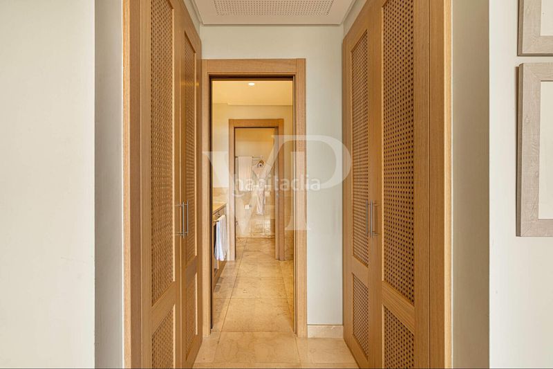 Foto 3d71bdc7-e334-4e4a-b443-747019ae551d. Pis amb aparcament a Abama Guía de Isora