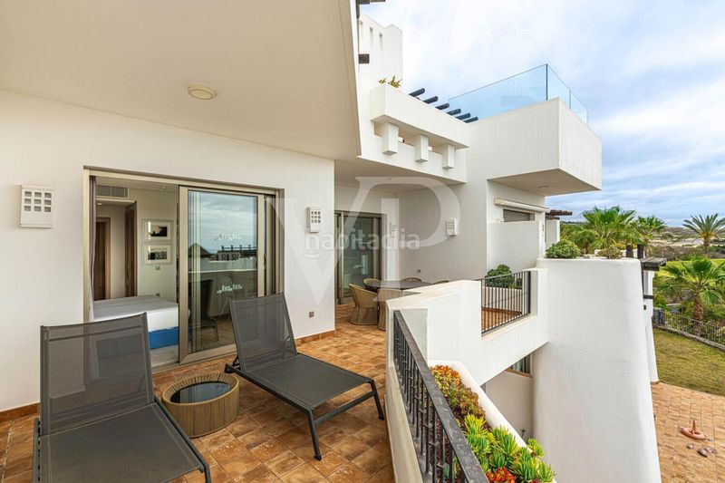 Foto 8cde5845-cbab-4820-bf13-60715c57567a. Pis amb aparcament a Abama Guía de Isora