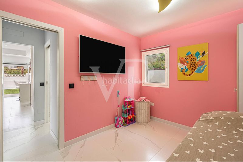 Foto d3cfa462-6ecb-48bc-afa8-e1dc8181bc26. Casa amb aparcament a San Eugenio Alto Adeje