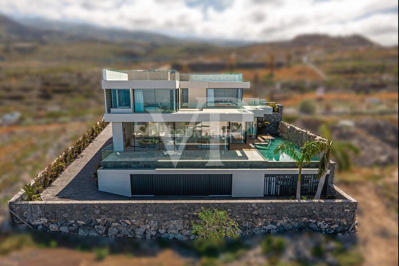 Foto 2c20918d-f997-4626-a7ee-df9df80f5060. Casa amb aparcament a Guía de Isora interior Guía de Isora