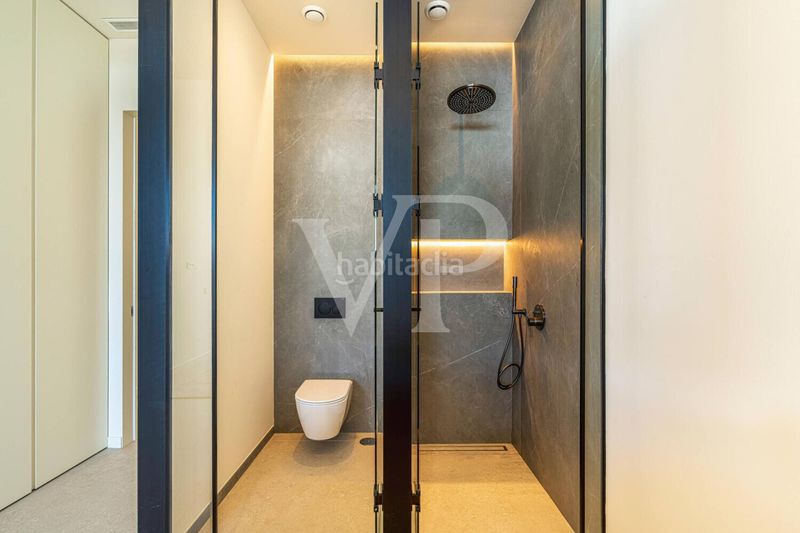 Foto a62eaec3-4192-4630-a0b9-aeb18b71744e. Casa amb aparcament a Guía de Isora interior Guía de Isora