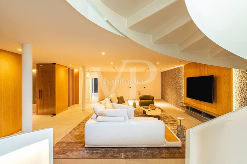 Foto ce9bbb5b-961d-4fd7-920e-65b808e127a4. Casa amb aparcament a Guía de Isora interior Guía de Isora