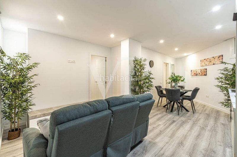 Foto b6c0cef6-8f77-4874-9d9e-d3527c82485e. Planta baixa a Los Cristianos Arona