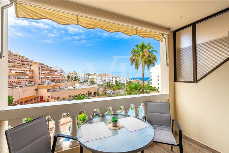 Foto 0e0d3dbb-8851-420d-a479-1ae667280935. Apartament a Los Cristianos Arona