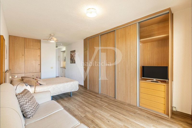 Foto 186ef8a4-03fe-43b8-a3d1-6aa4e46a4d78. Apartament a Los Cristianos Arona
