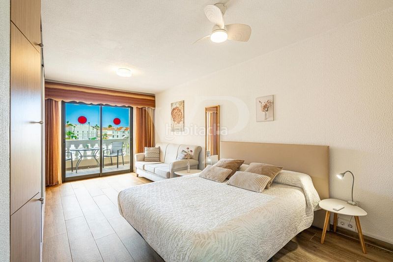 Foto 89de60ee-5959-4583-bae7-d8393ab0c685. Apartament a Los Cristianos Arona