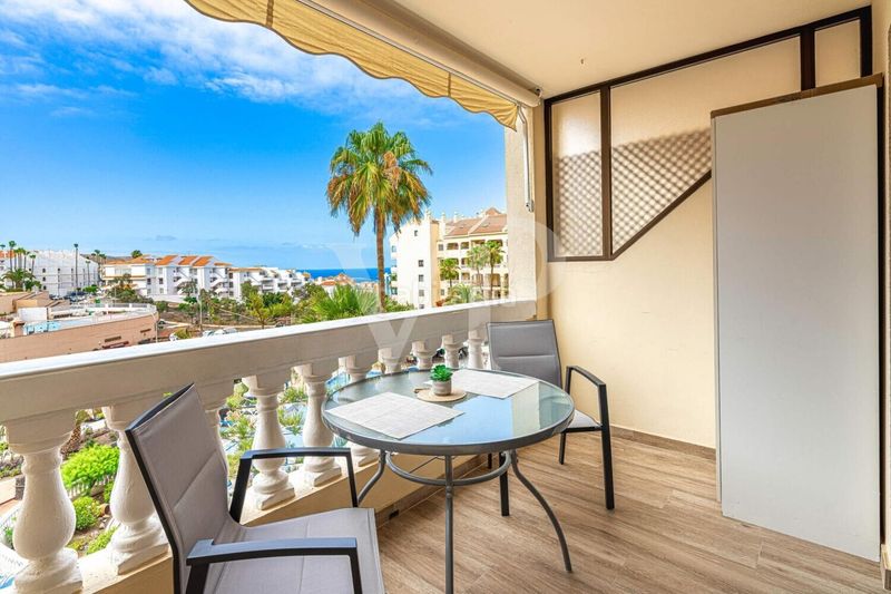 Foto addb0a29-94aa-4a58-91d0-3aae47b1a3a3. Apartament a Los Cristianos Arona