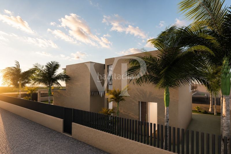 Foto 02e2da89-ad73-473b-bd9a-dcbc147e9059. Casa amb aparcament a Palm - Mar Arona