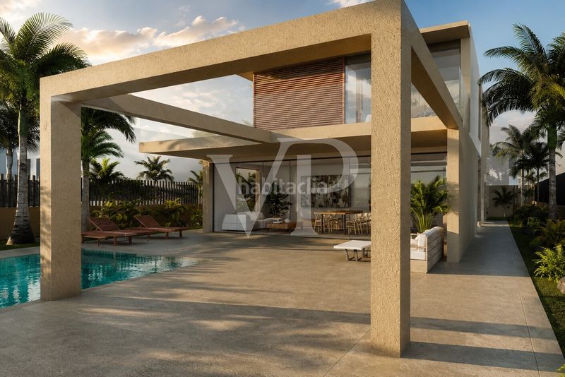 Foto abc254bb-6e73-4c93-9880-43c06cf408f0. Casa amb aparcament a Palm - Mar Arona