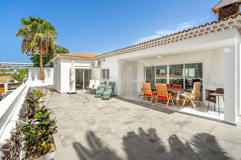 Foto 33a4049f-5272-4041-afeb-dfcde1f3e44a. Casa a Los Cristianos Arona