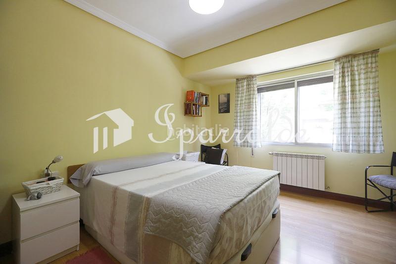 Foto 4753d36a-ca66-4d19-8881-f2b260b7d8bf. Piso céntrico piso con balcón y trastero en Centro - Mendibil - Santiago Irun