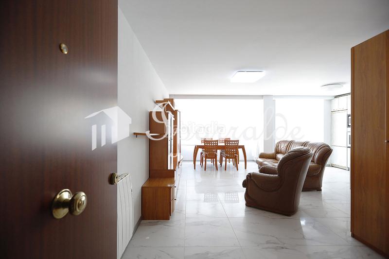 Foto 0d88291a-ceb0-436a-b6e3-3ddfe6968fa1. Piso vivienda reformada y céntrica con balcón en Palmera - Dumboa - Arbes Irun