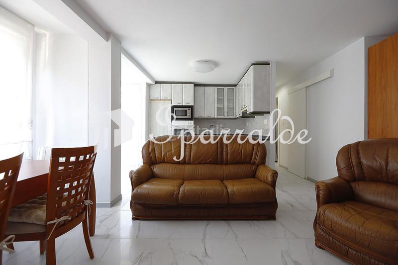 Foto b6bd453b-580c-413f-8ae3-7f6236365c06. Piso vivienda reformada y céntrica con balcón en Palmera - Dumboa - Arbes Irun