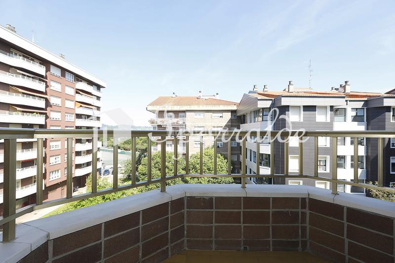 Foto 3e988dad-c2b8-443a-8a00-150d35bfad6c. Flat with heating in Palmera - Dumboa - Arbes Irun