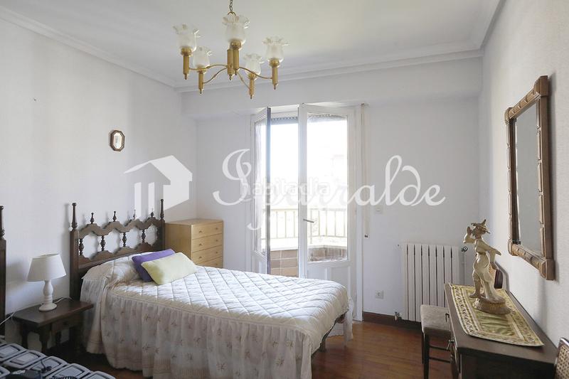 Foto 4e3acc30-e0f3-400c-9db4-5fc55acf56ff. Flat with heating in Palmera - Dumboa - Arbes Irun