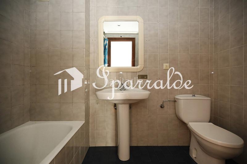 Foto cf5255bd-ee42-4cb1-8a13-6a172562eaf7. Pis a Palmera - Dumboa - Arbes Irun