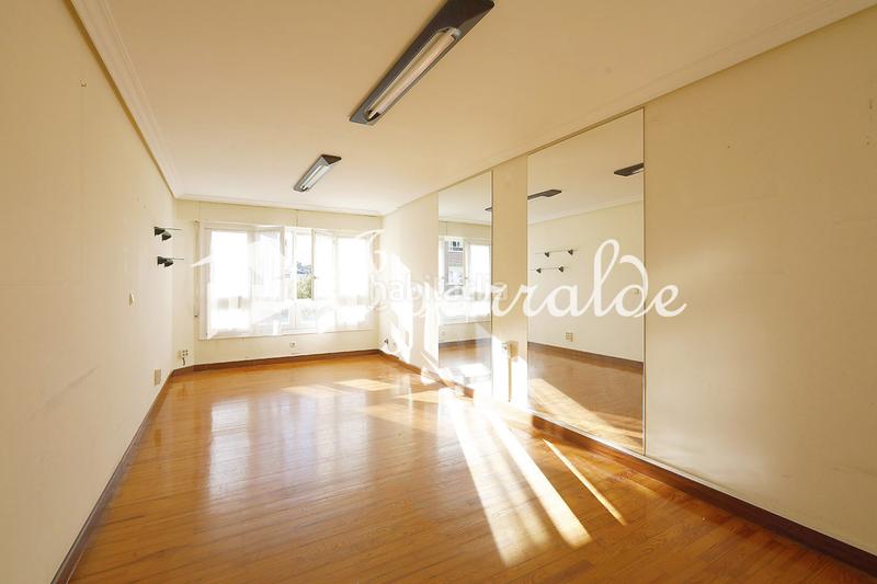 Foto f71399d0-bbb1-466c-92ee-4f74649cdeba. Pis a Palmera - Dumboa - Arbes Irun