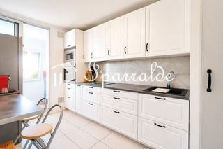 Pis en Hendaye. Hendaya 64  magn�fico piso de 2 habs, totalmente reformado, con