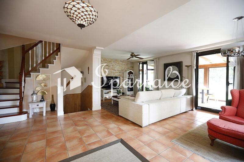 Foto 159e4cbe-35d5-4533-a3f1-0d1c6d297489. Towny house with heating parking in Lapice - Larreaundi - Olaberria - Meaka Irun