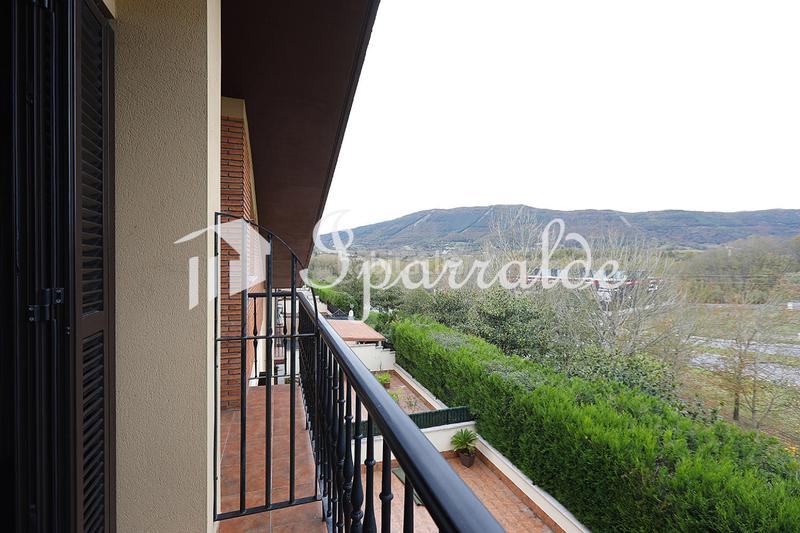 Foto d39cc686-7060-4cbf-84d2-8c7ee01f5648. Towny house with heating parking in Lapice - Larreaundi - Olaberria - Meaka Irun