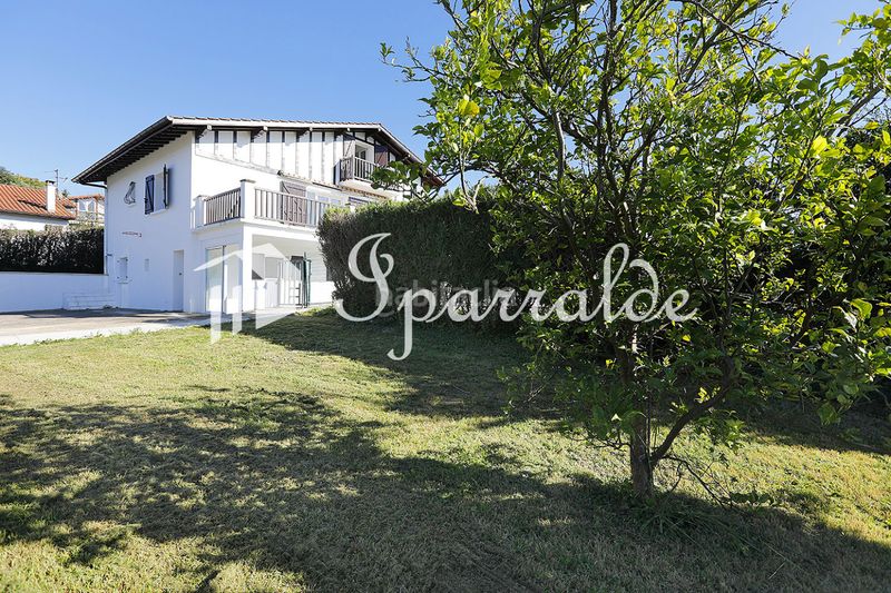 Foto 476c1d18-3460-49fe-8962-9f13c3e6d348. Casa amb calefacció aparcament piscina a Hendaye