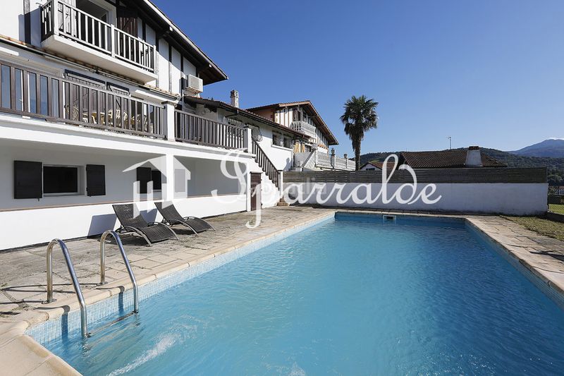 Foto 6a61dfe3-84e9-4d41-b1b1-07880cb105e8. Casa amb calefacció aparcament piscina a Hendaye