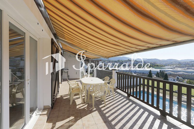 Foto c1a5ab63-46d4-4dff-a226-7e39ec32f5a7. Casa amb calefacció aparcament piscina a Hendaye